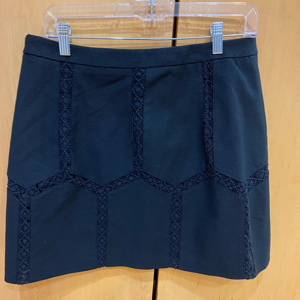 Banana Republic black skirt